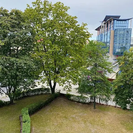 Beautiful With Balcony Διαμέρισμα Βερολίνο