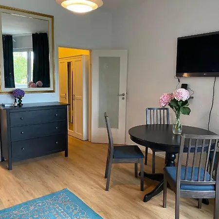 Beautiful With Balcony *