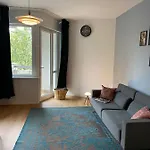 شقة Beautiful With Balcony برلين