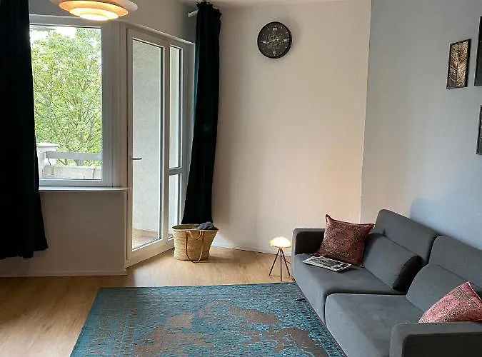 아파트 Beautiful With Balcony 베를린